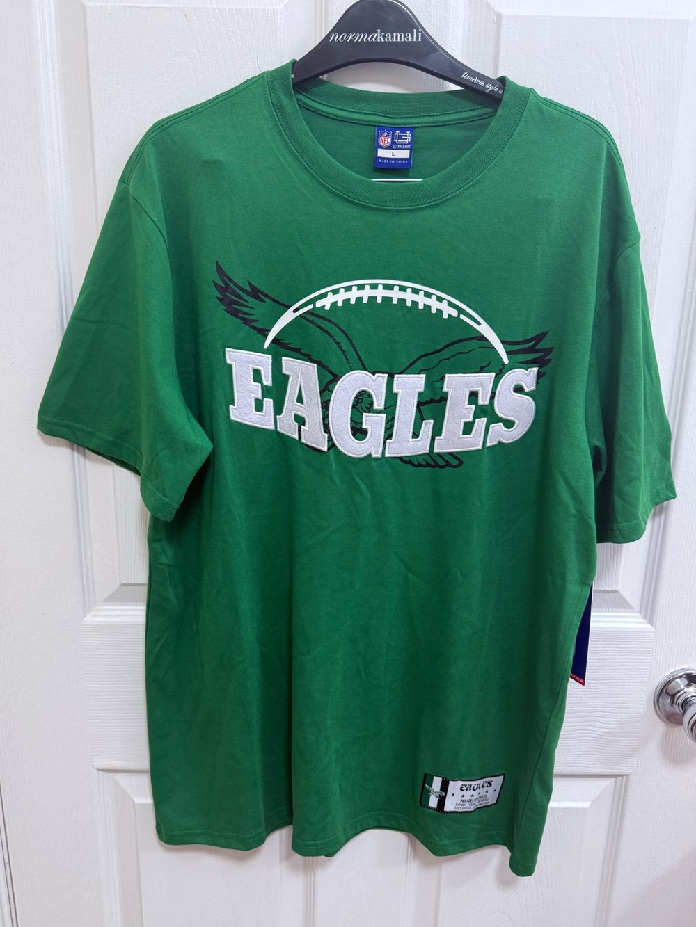 NWT NFL Philadelphia Eagles Green T-Shirt, Size Large